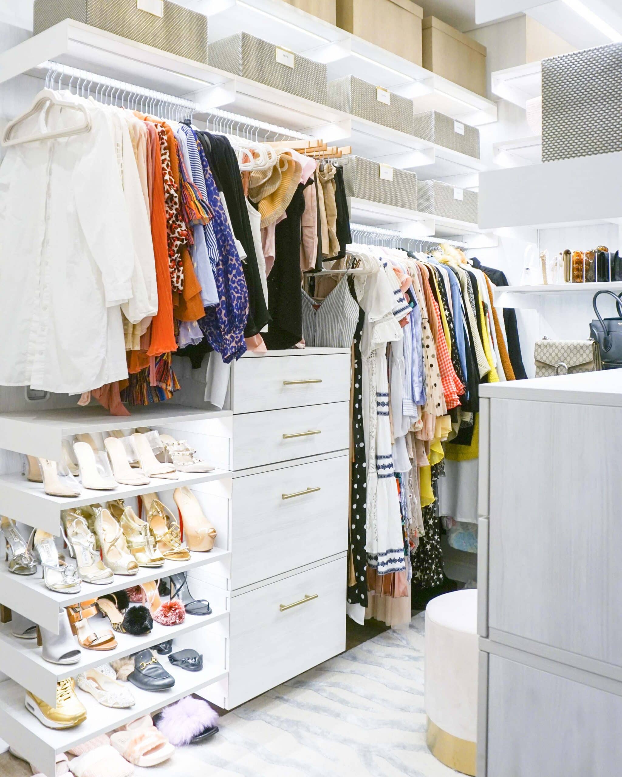 Organize Your Closet Like A Celebrity - Horderly